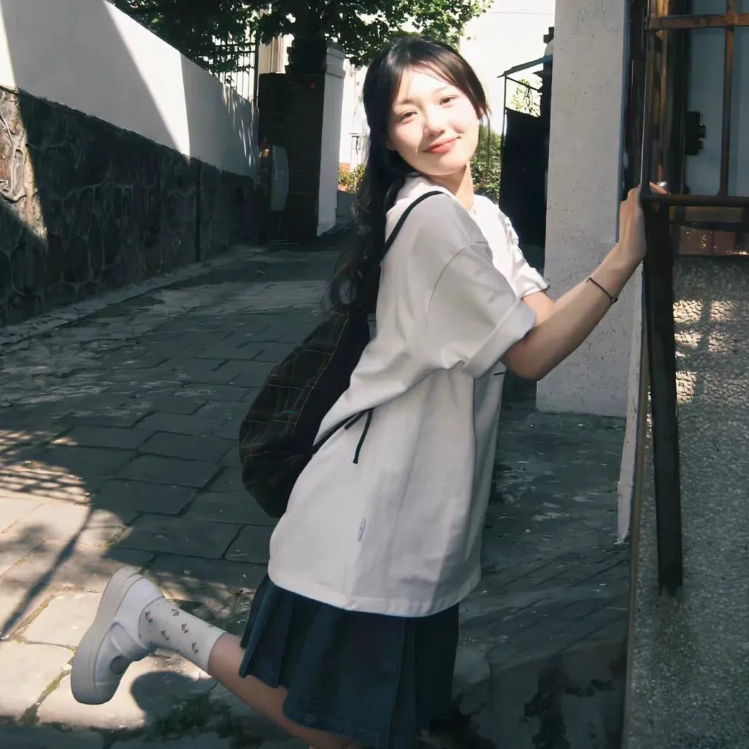 诗意男剧照